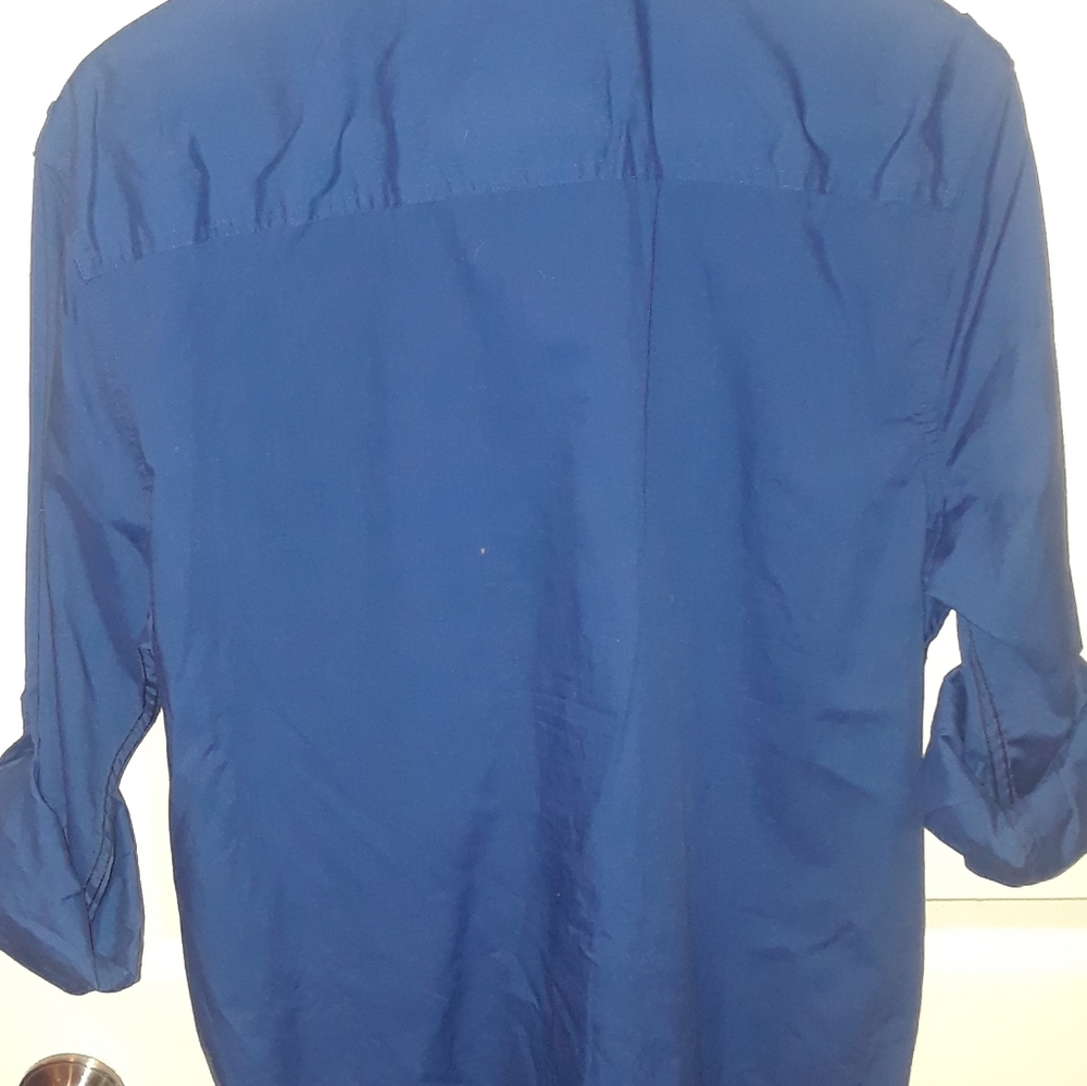 Button up - Picture 6 of 6